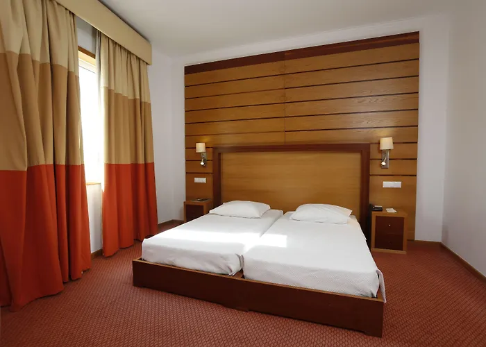 Montebelo Palacio Dos Melos Viseu Historic Hotel